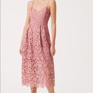 Beautiful ASTR The Label pink Lace Midi dress in size Small